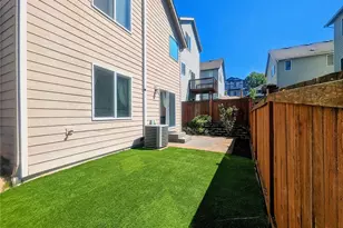 2016 171st St SW, Lynnwood, WA 98037 - Photo 31