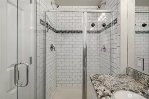 12718 Robinhood Ln, Snohomish, WA 98290 - Photo 15