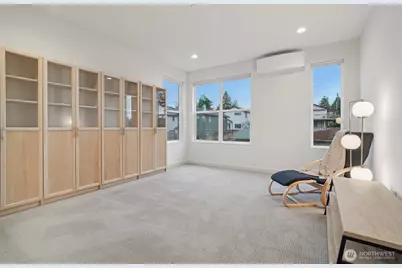 12332 38th Avenue NE #1, Seattle, WA 98125 - Photo 17