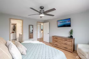 16669 Rainier View Dr SE, Yelm, WA 98597 - Photo 13