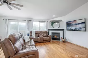 16669 Rainier View Dr SE, Yelm, WA 98597 - Photo 9