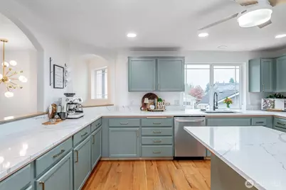 16669 Rainier View Drive SE, Yelm, WA 98597 - Photo 5