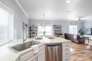 7115 33rd Ave NE, Lacey, WA 98516 - Photo 9