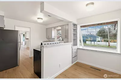 801 S 67th Street, Tacoma, WA 98408 - Photo 7