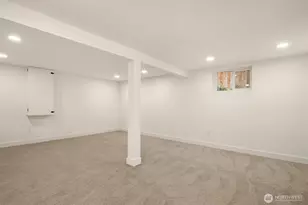 2032 NE 123rd St, Seattle, WA 98125 - Photo 19