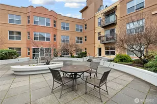 413 NE 70th St, Seattle, WA 98115 - Photo 31