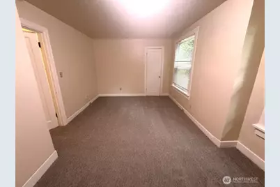 1735 24th Avenue #A, Seattle, WA 98122 - Photo 11