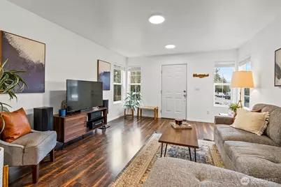 10517 24th Street SE, Lake Stevens, WA 98258 - Photo 3