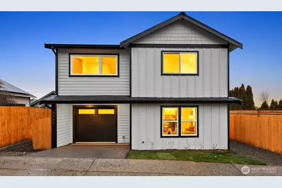 7555 32nd Avenue SW #B, Seattle, WA 98126 - Photo 1