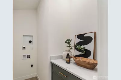 7555 32nd Avenue SW #B, Seattle, WA 98126 - Photo 23