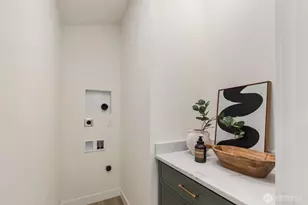 7555 32nd Ave SW, Seattle, WA 98126 - Photo 23