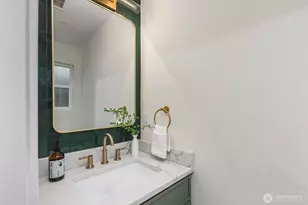 7555 32nd Ave SW, Seattle, WA 98126 - Photo 31