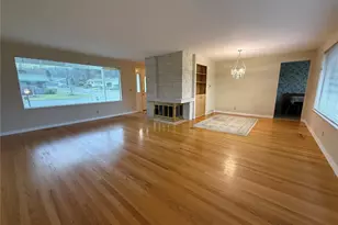 221 W Forest Ave, Port Angeles, WA 98362 - Photo 5