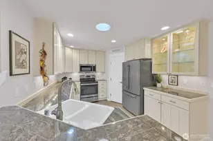 160 E Soderberg Rd, Allyn, WA 98524 - Photo 9