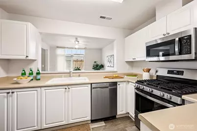 6635 Millstone Lane SE #D104, Lacey, WA 98513 - Photo 13