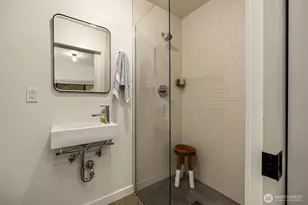 522 Madrona Way NE, Bainbridge Island, WA 98110 - Photo 25