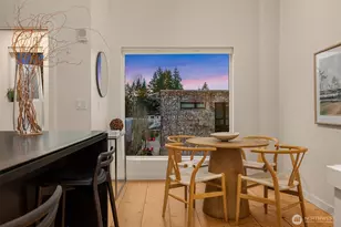 522 Madrona Way NE, Bainbridge Island, WA 98110 - Photo 11