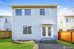 10907 185th Ave E, Bonney Lake, WA 98391 - Photo 17