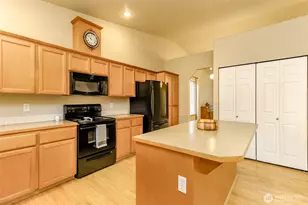 23311 SE 269th St, Maple Valley, WA 98038 - Photo 9