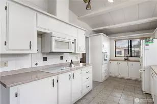 11436 SE 208th St, Kent, WA 98031 - Photo 11