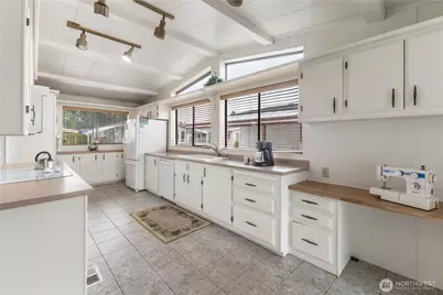 11436 SE 208th Street #45, Kent, WA 98031 - Photo 9