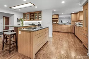 2234 108th Ave SE, Bellevue, WA 98004 - Photo 11