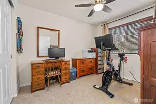 562 Elma Ave NE, Renton, WA 98059 - Photo 25