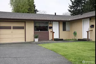1519 NE Kirkland Ave, Renton, WA 98056 - Photo 1