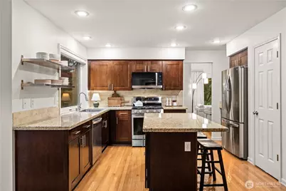 27903 NE 26th Street, Redmond, WA 98053 - Photo 19