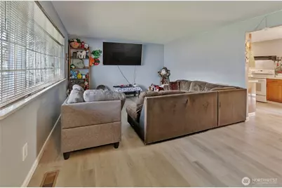 1055 S 317th Street, Federal Way, WA 98003 - Photo 5