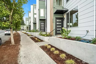 6408 Fauntleroy Way SW, Seattle, WA 98136 - Photo 7