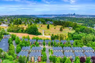 2674 SW Sylvan Heights Dr, Seattle, WA 98106 - Photo 25