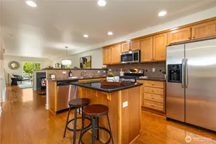 2674 SW Sylvan Heights Dr, Seattle, WA 98106 - Photo 19