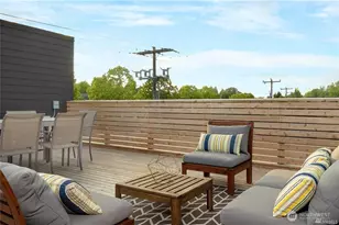 7424 Rainier Ave S, Seattle, WA 98118 - Photo 13