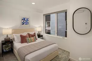 9553 Ashworth Ave N, Seattle, WA 98103 - Photo 15