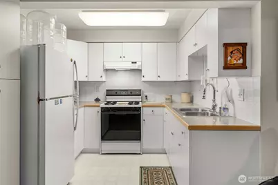 10316 43rd Street SE, Edgewood, WA 98372 - Photo 33