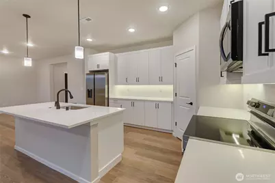 3534 183rd Street Ct E, Tacoma, WA 98446 - Photo 5