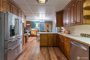 371 Pigeon Springs Rd, Onalaska, WA 98570 - Photo 9