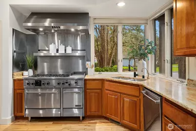 3533 262nd Avenue SE, Sammamish, WA 98075 - Photo 9