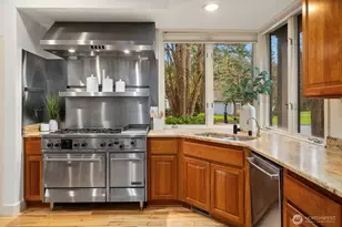 3533 262nd Ave SE, Sammamish, WA 98075 - Photo 9