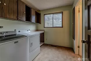 2328 Easy St, Wenatchee, WA 98801 - Photo 13