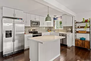 215 Hubbard Rd, Lynnwood, WA 98036 - Photo 9