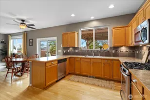 2404 87th Dr NE, Lake Stevens, WA 98258 - Photo 7