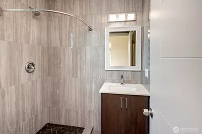 3323 Martin Luther King Jr Way S, Seattle, WA 98144 - Photo 15