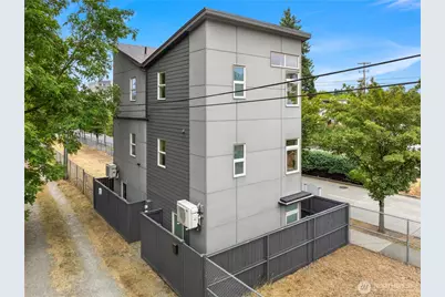 3323 Martin Luther King Jr Way S, Seattle, WA 98144 - Photo 29