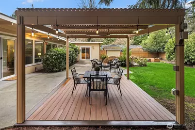 16214 NE 24th Street, Bellevue, WA 98008 - Photo 31