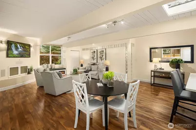 16214 NE 24th Street, Bellevue, WA 98008 - Photo 13