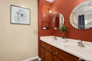 16214 NE 24th St, Bellevue, WA 98008 - Photo 17