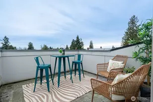 4413 Meridian Ave N, Seattle, WA 98103 - Photo 27
