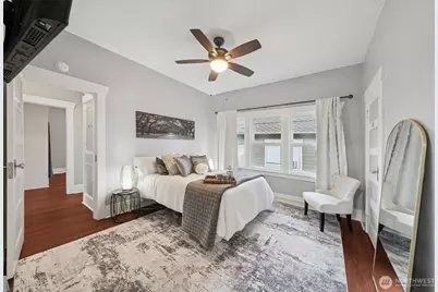 1829 Washington Avenue, Enumclaw, WA 98022 - Photo 11